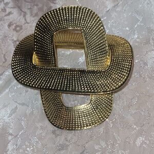 Elegant Gold Hair Clip